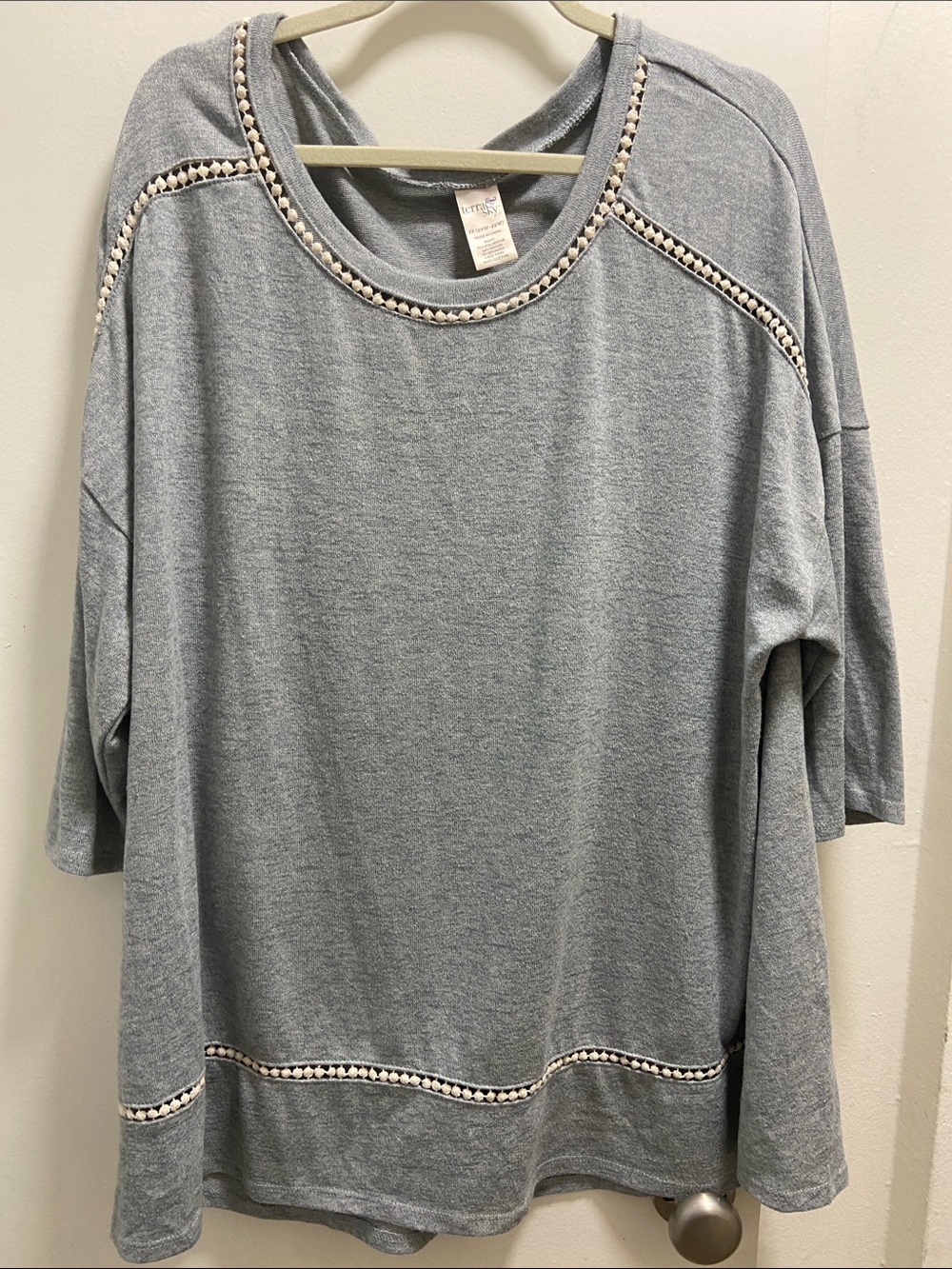 Terra & Sky Light Gray Scoop Neck Top with Braided Trim